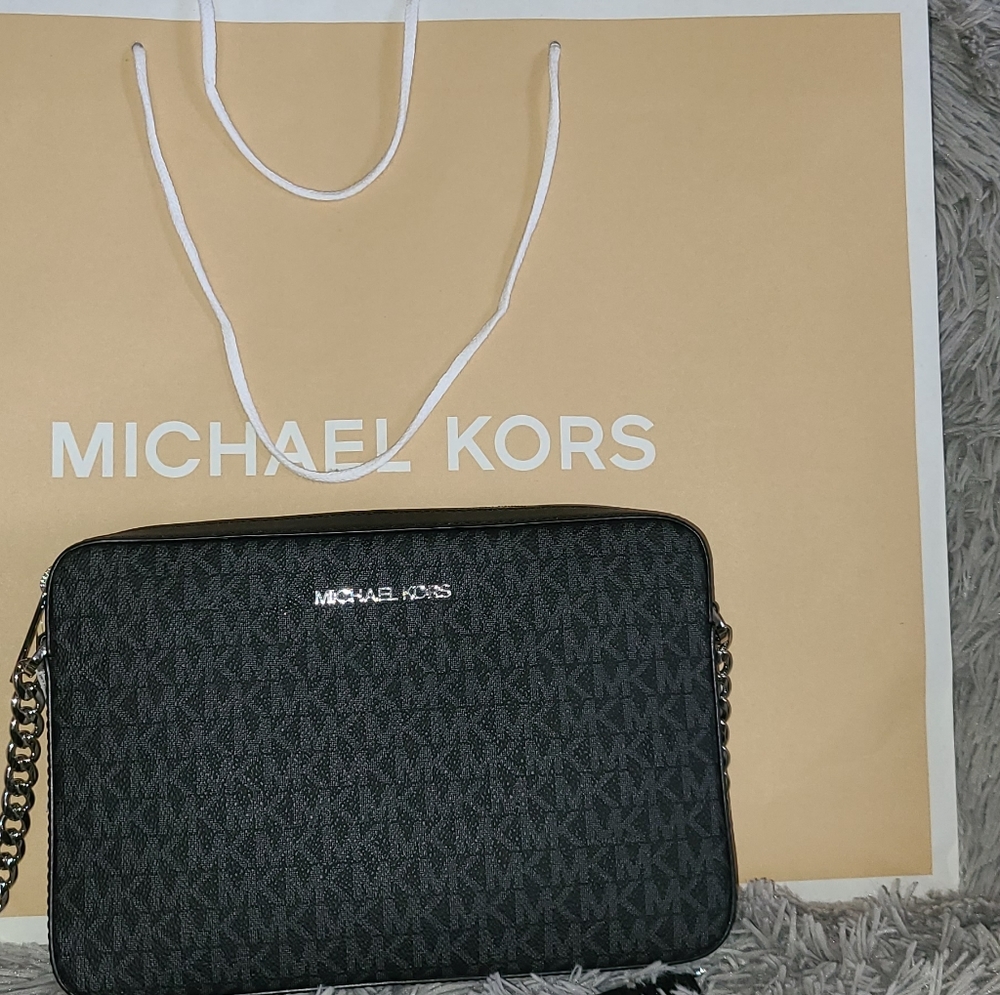 Sling bag